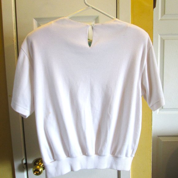 Alfred Dunner pink,lavender,aqua embroidered beaded cutout applique flowered top - Picture 4 of 6